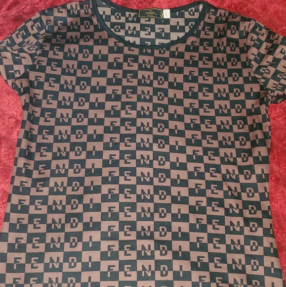 fendi ff logo top